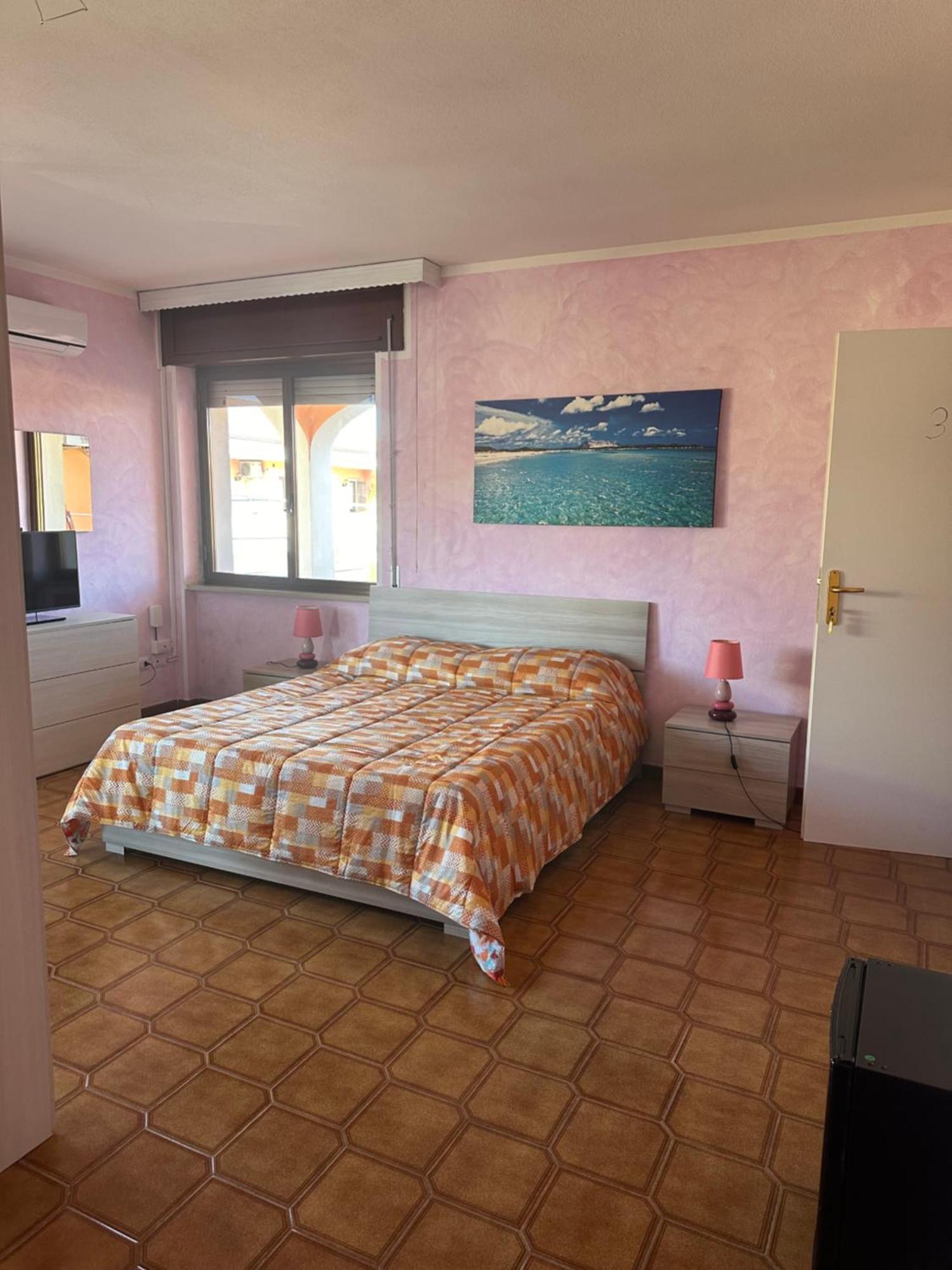 B&B My Home Al Centro Di 奧爾比亞 外观 照片