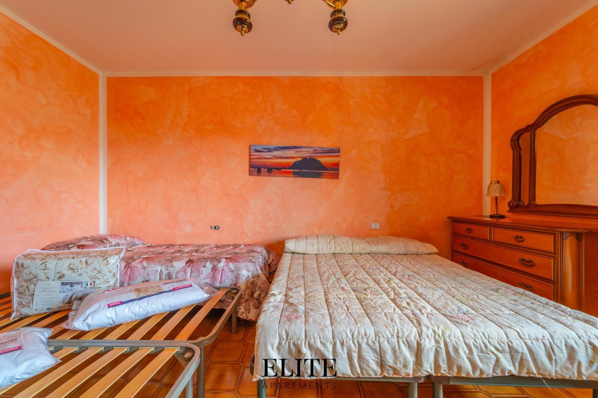 B&B My Home Al Centro Di 奧爾比亞 外观 照片